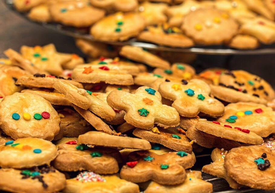 christmas-cookies-1051884_1920