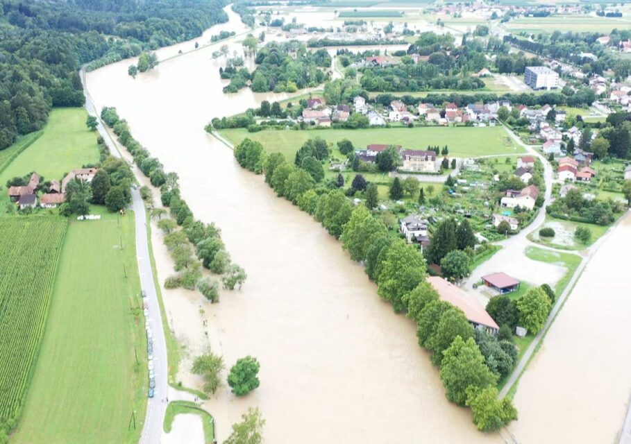 66105206