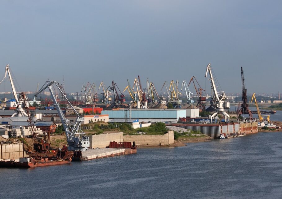 Речной порт Томск зерна